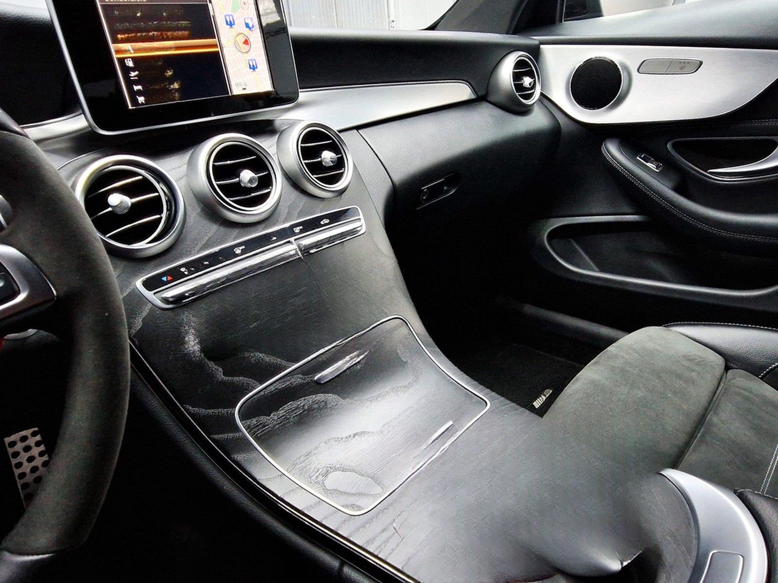 Mercedes-Benz C 180 Edition Night AMG Line|AUTOM|LEDER|LED|19  foto 15
