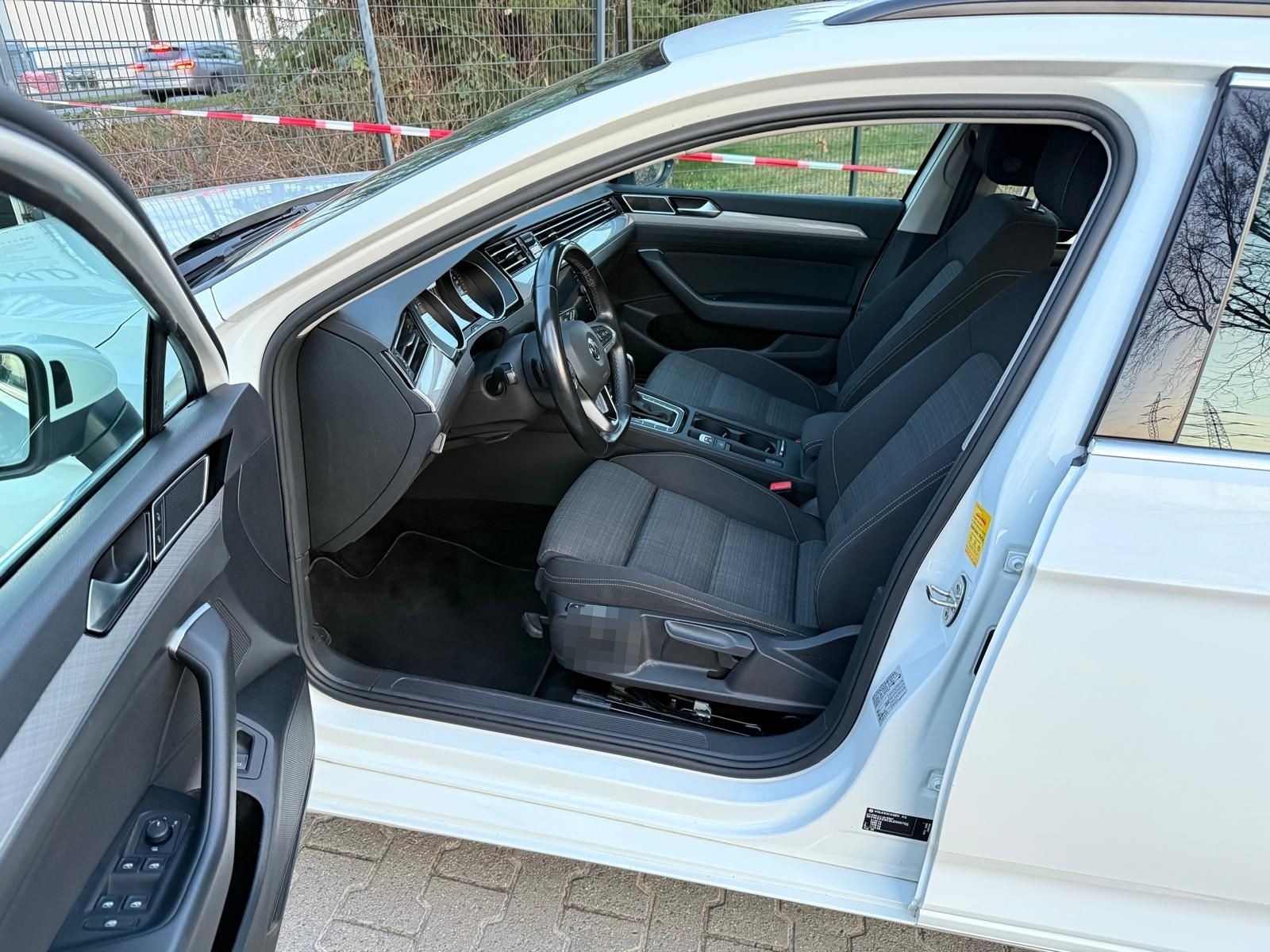 Volkswagen Passat Variant 2.0 TSI OPF 140kW DSG Busines... foto 8