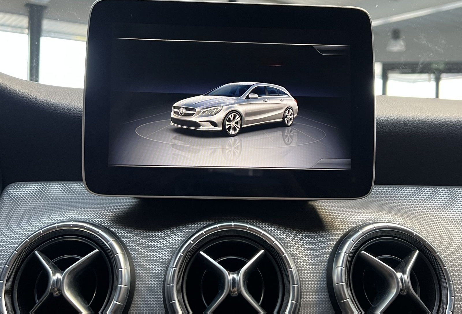 Mercedes-Benz CLA CLA 200 SPB Aut Urban Navi LED-Xen PDC foto 21