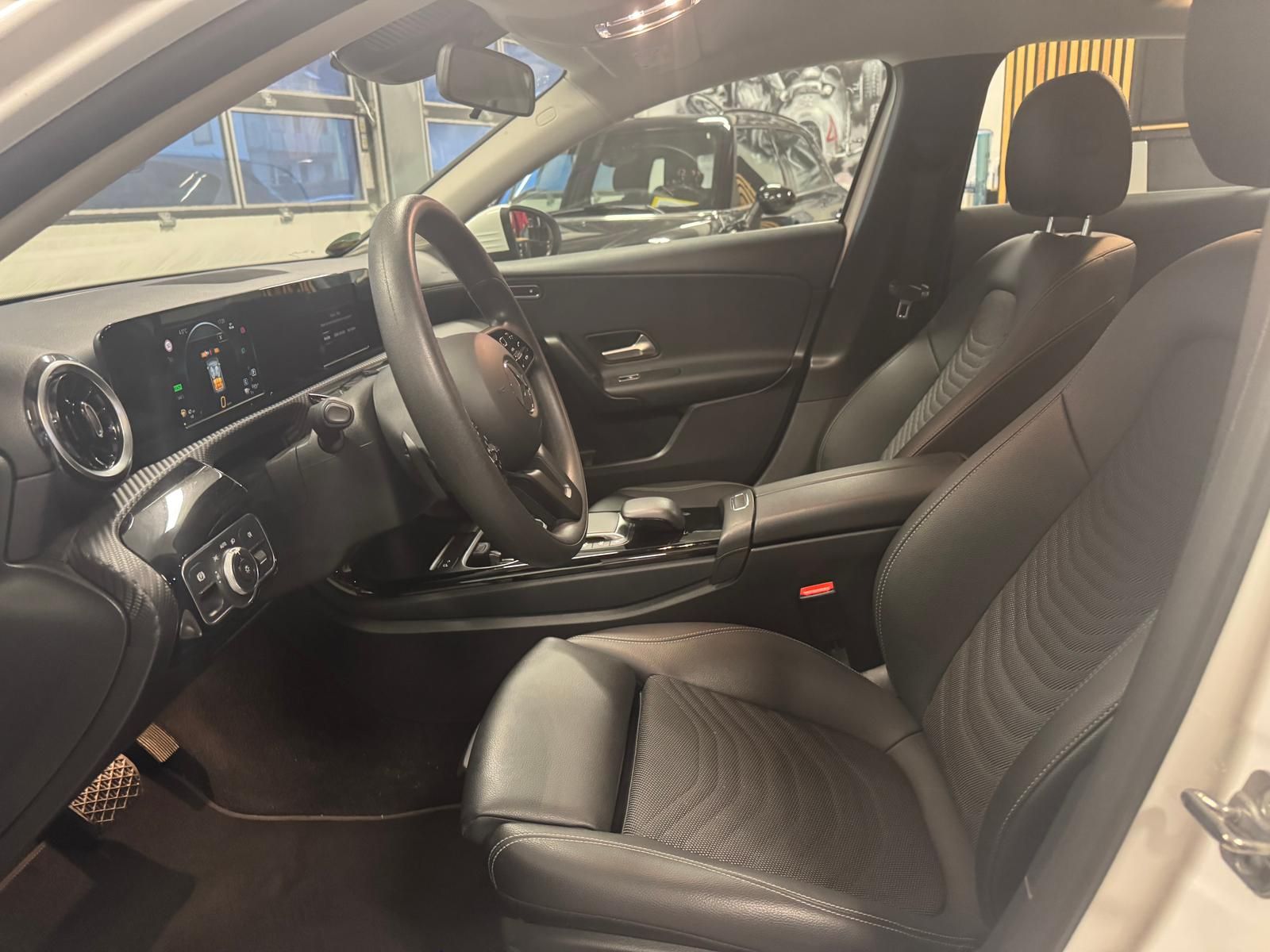 Mercedes-Benz A 250 A 250 e Android Auto BUSINESS PAKET foto 16