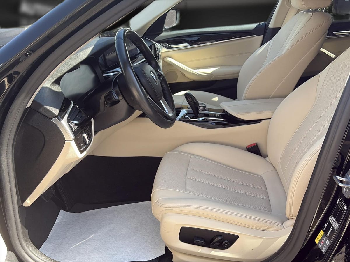 BMW 530 e ALLRAD 4xSH`Leder`LED AHK Navi Live Kamer foto 13