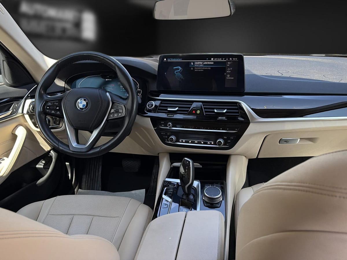 BMW 530 e ALLRAD 4xSH`Leder`LED AHK Navi Live Kamer foto 15