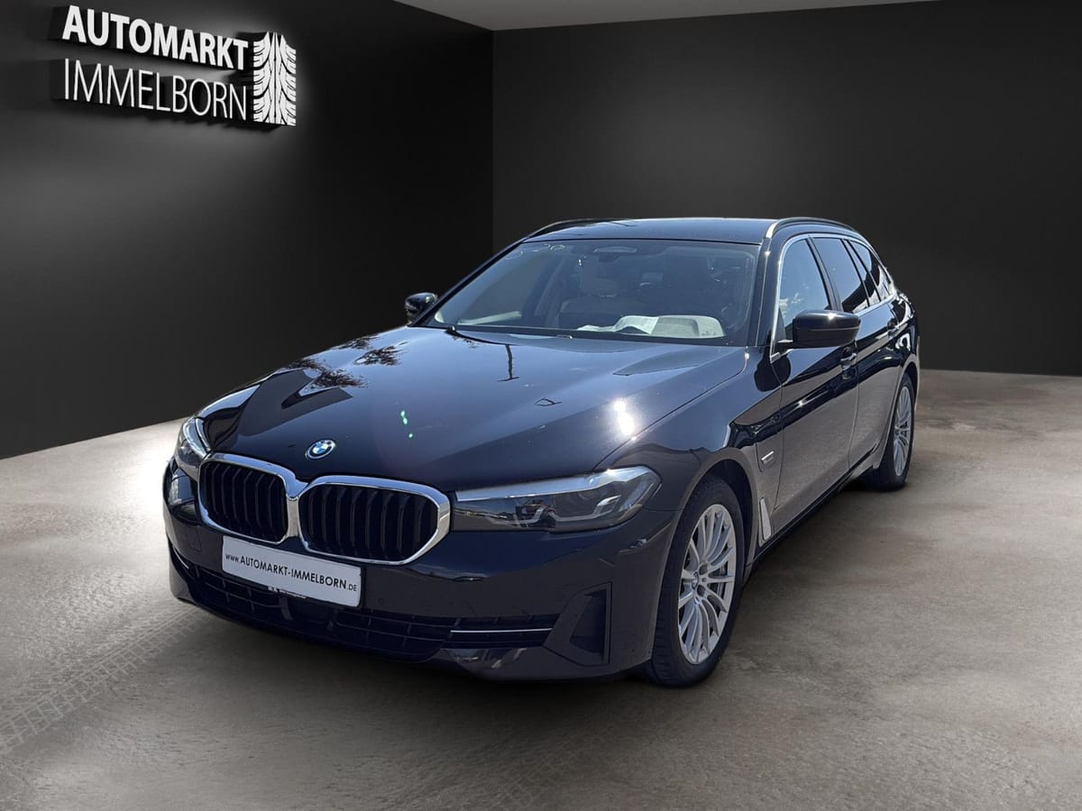 BMW 530 e ALLRAD 4xSH`Leder`LED AHK Navi Live Kamer foto 3