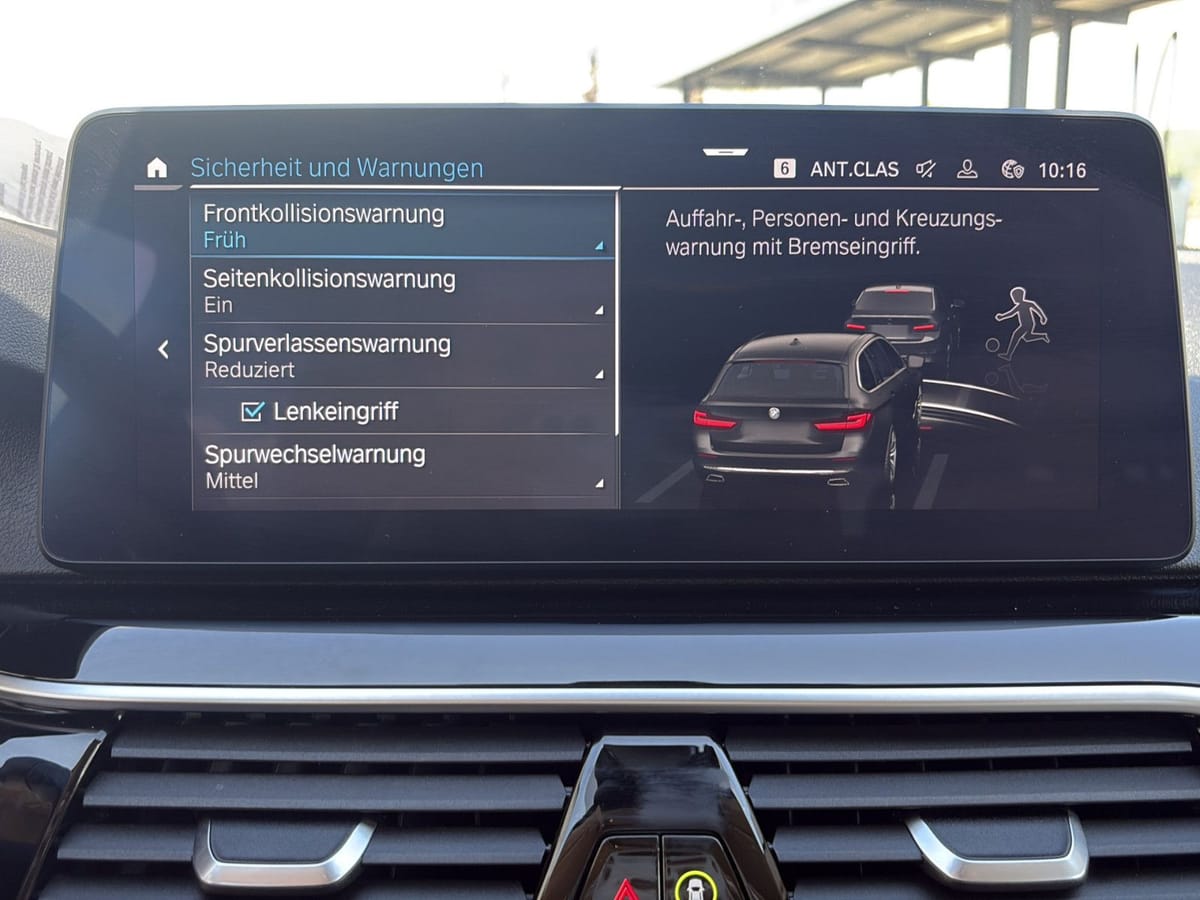 BMW 530 e ALLRAD 4xSH`Leder`LED AHK Navi Live Kamer foto 24