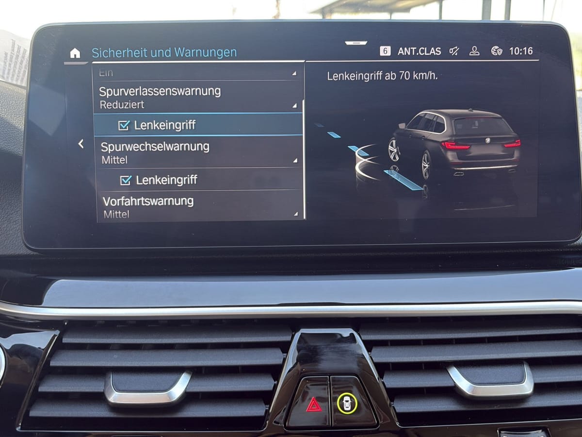 BMW 530 e ALLRAD 4xSH`Leder`LED AHK Navi Live Kamer foto 25