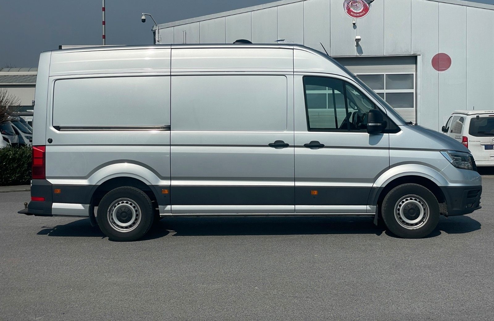 Volkswagen Crafter Kasten inkl. Regalsystem foto 3