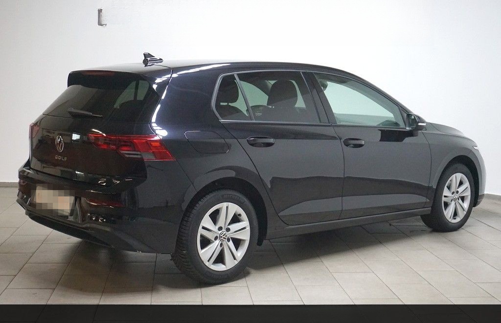 Volkswagen Golf 8 2.0TDI DSG Life Virtual Navi SHZ LED ACC  foto 4