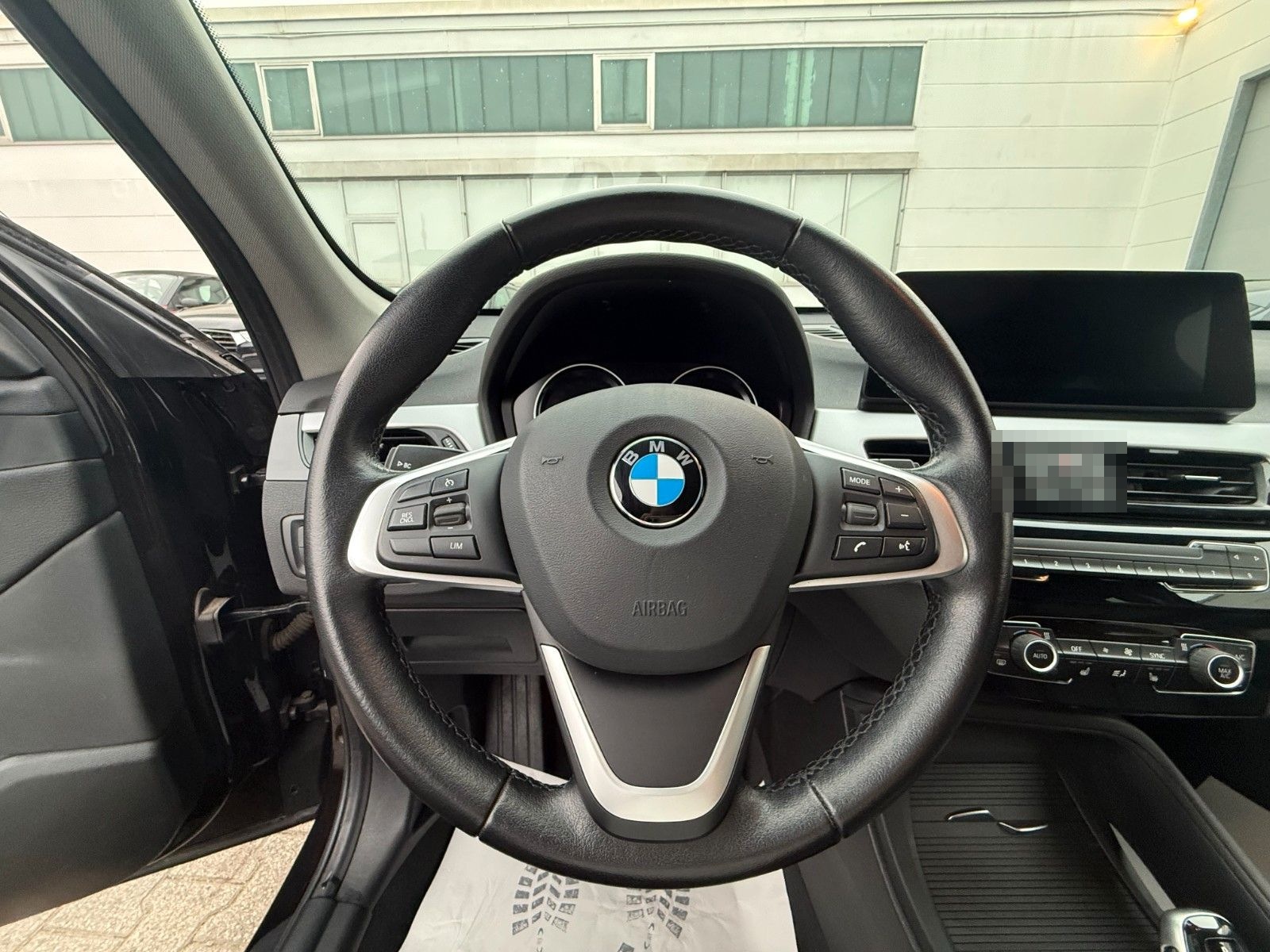 BMW X1 sDrive 18 d Advantage LEDER/KAMERA/PDC/KLIMA foto 11