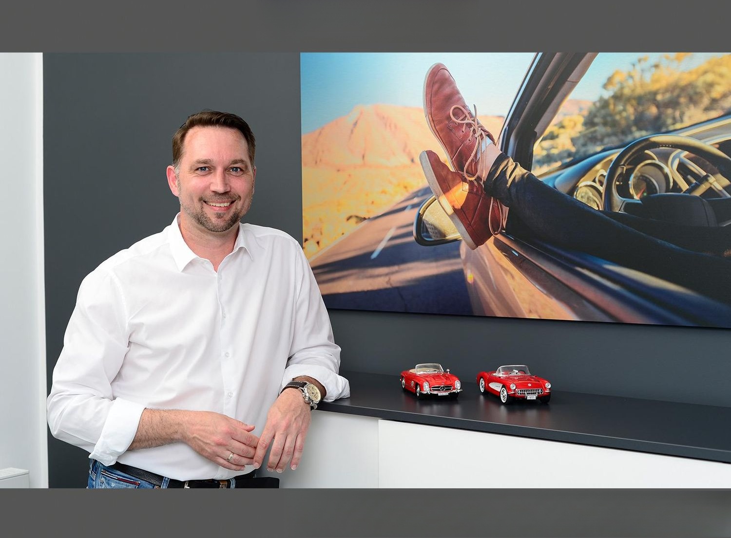Volkswagen Tiguan 1.5 eTSI MHEV DSG R-Line Pano AZV IQPr... foto 2