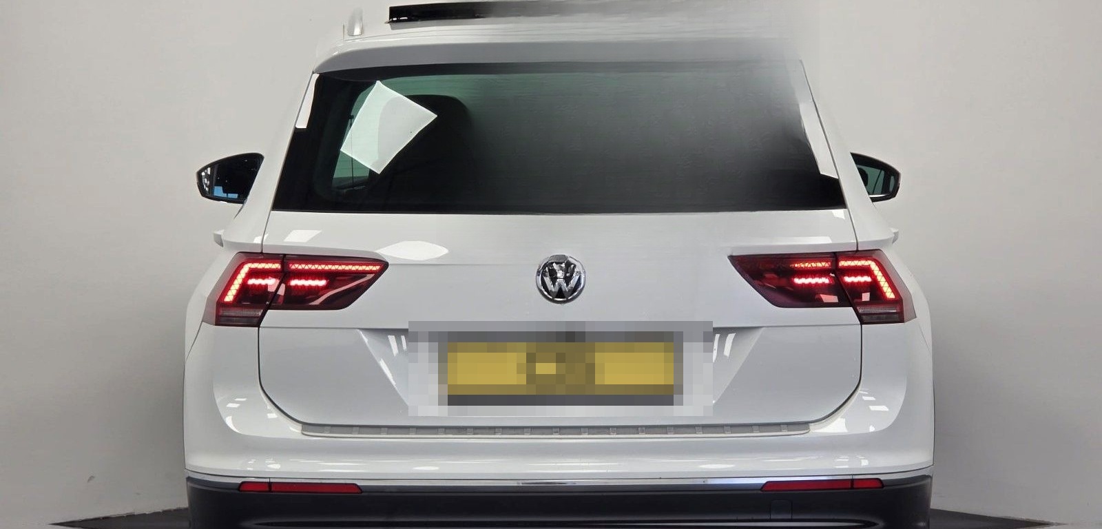 Volkswagen Tiguan Highline 4Motion  LED Pano 360° *Garantie foto 11