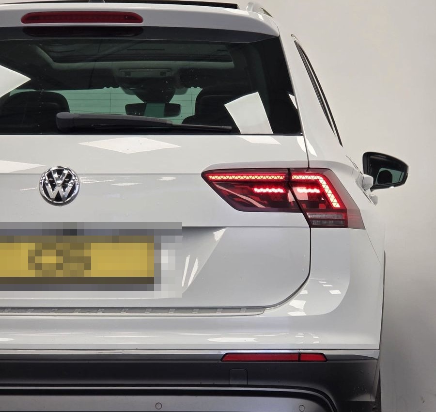 Volkswagen Tiguan Highline 4Motion  LED Pano 360° *Garantie foto 15
