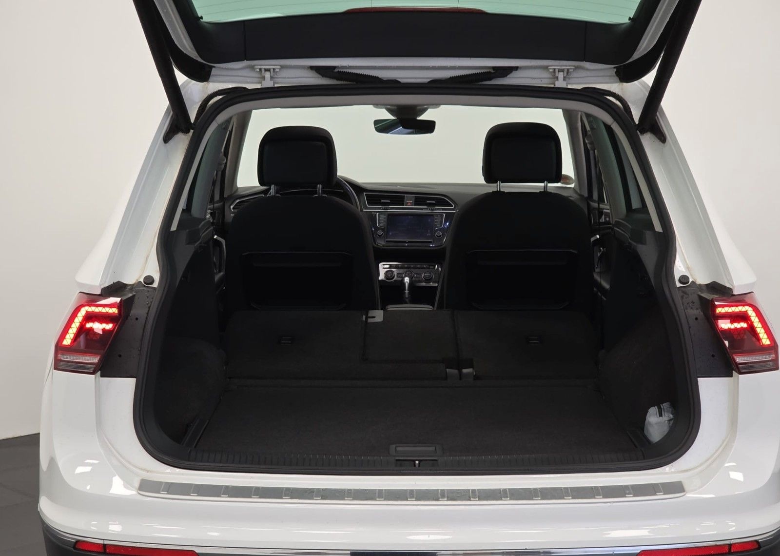 Volkswagen Tiguan Highline 4Motion  LED Pano 360° *Garantie foto 18