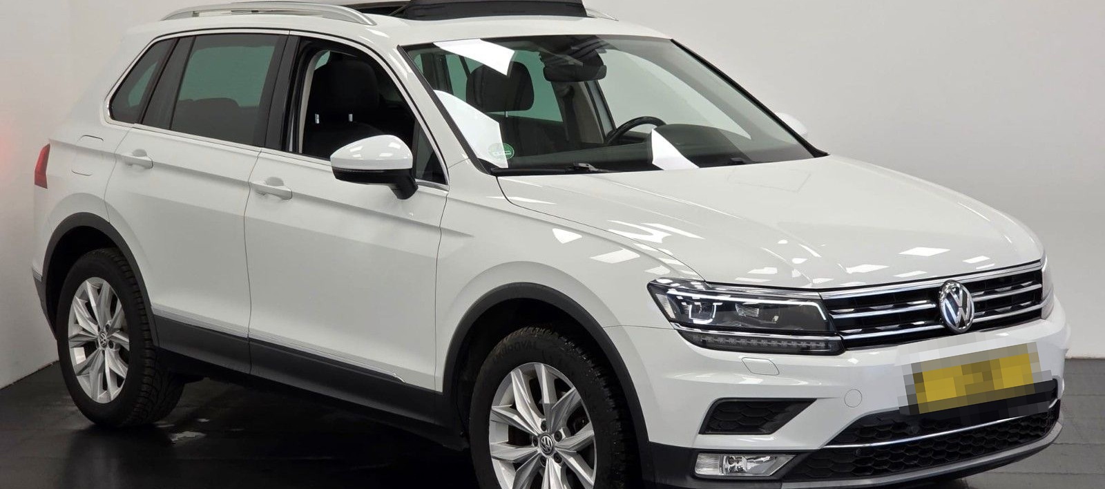 Volkswagen Tiguan Highline 4Motion  LED Pano 360° *Garantie foto 4