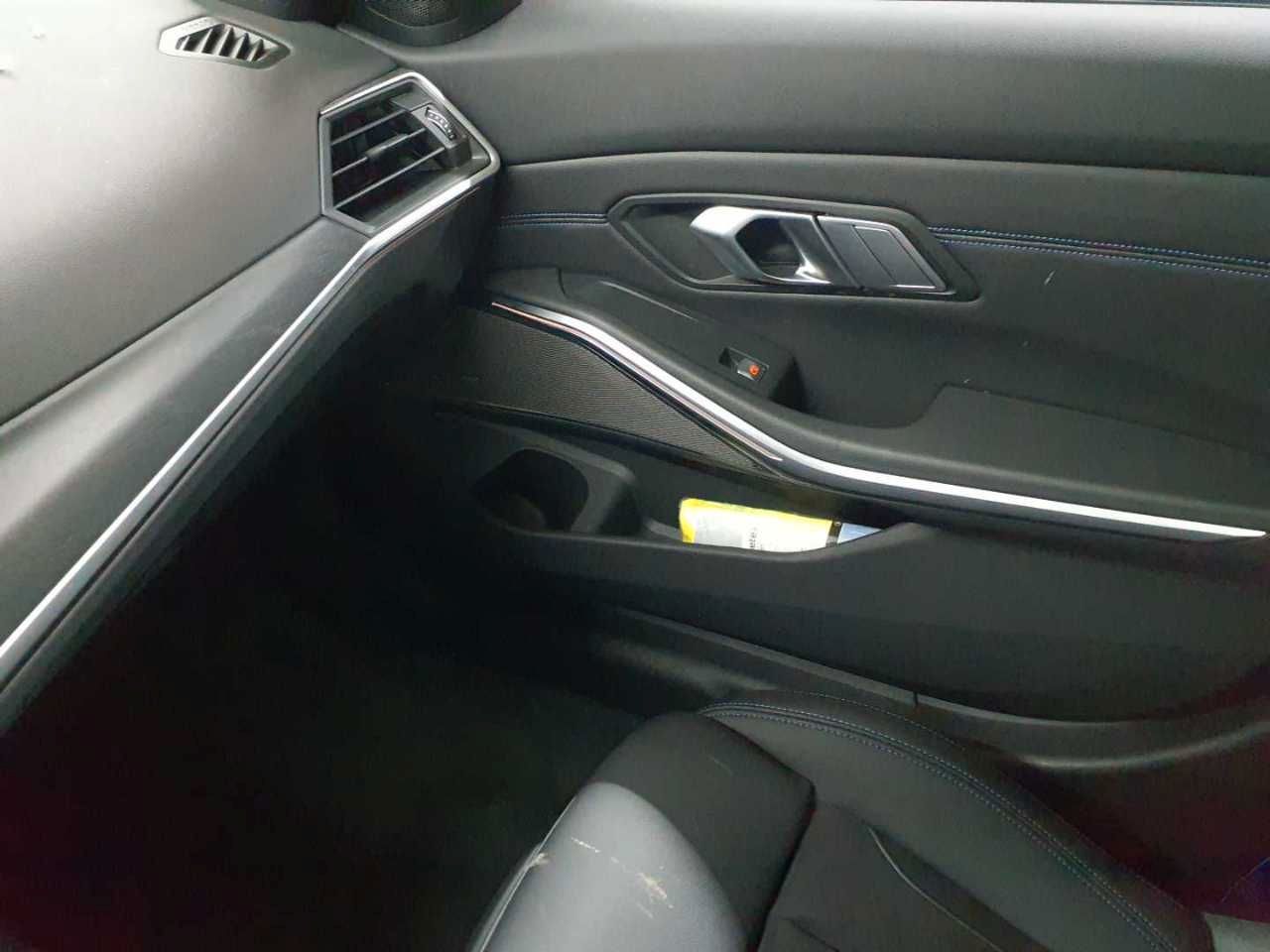 BMW M340d Touring xDrive M Sport Pro Pano foto 16