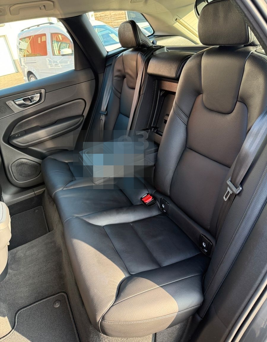 Volvo XC60 Inscription AWD;DIVERS ASSIST;AHK;1VORBES. foto 24