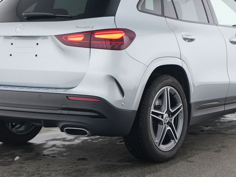 Mercedes-Benz GLA 250 4M AMG AHK+Night+StdHz+360°+Distr+Ambi foto 10