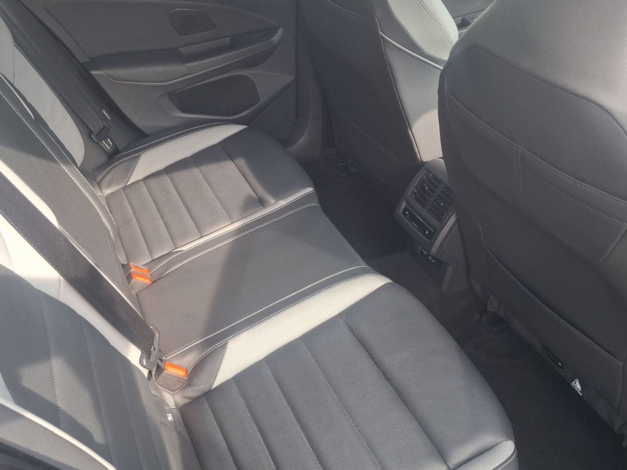 Volkswagen Golf VIII (8) GTD 2.0 TDI Standheizung Leder LED foto 17