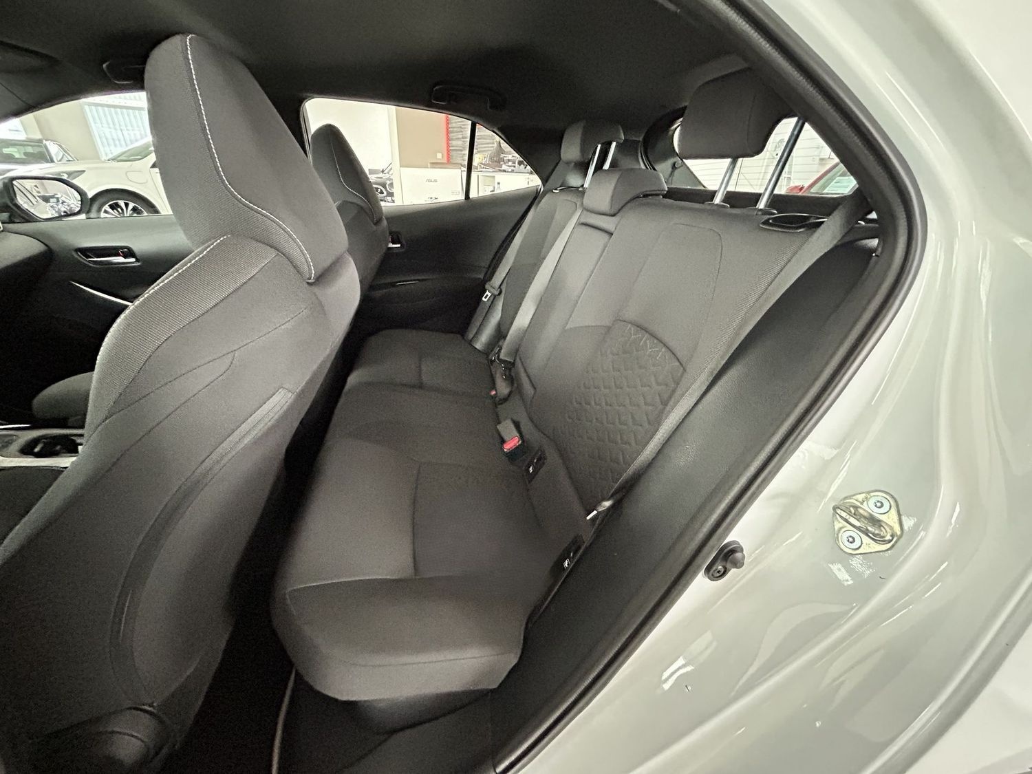 Toyota Corolla Hybrid  Edition /UBER-TAXI/Tüv Neu/Garan foto 18