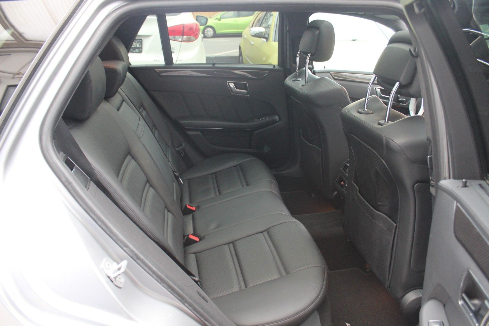 Mercedes-Benz E 63 AMG T Exklusiv Nachtsicht*Panorama*Distroni foto 11