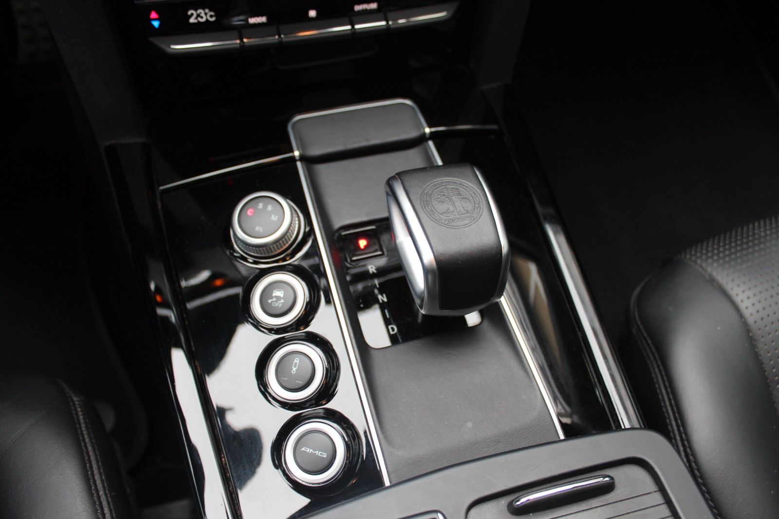 Mercedes-Benz E 63 AMG T Exklusiv Nachtsicht*Panorama*Distroni foto 21