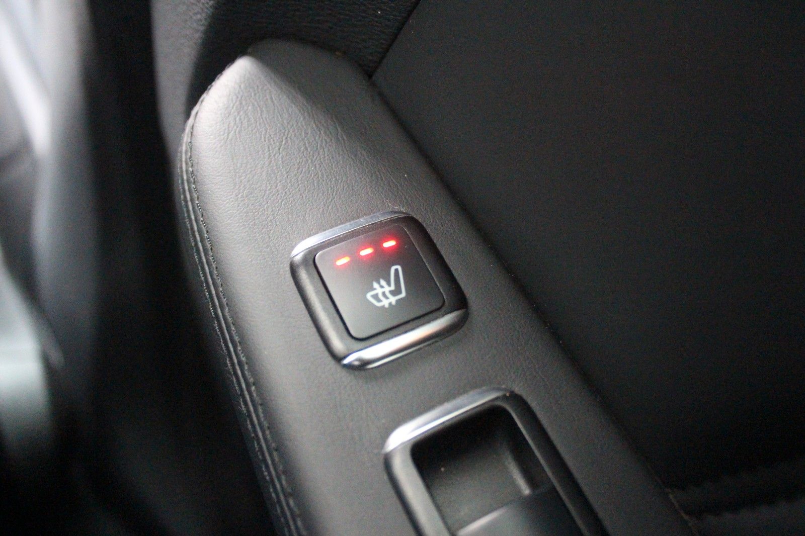 Mercedes-Benz E 63 AMG T Exklusiv Nachtsicht*Panorama*Distroni foto 24
