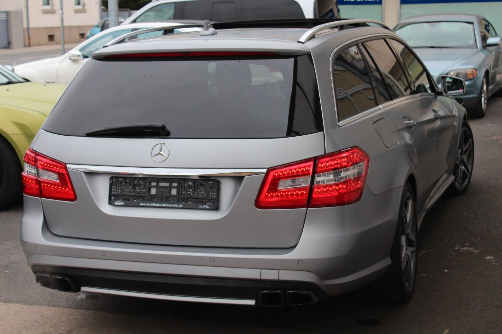 Mercedes-Benz E 63 AMG T Exklusiv Nachtsicht*Panorama*Distroni foto 5
