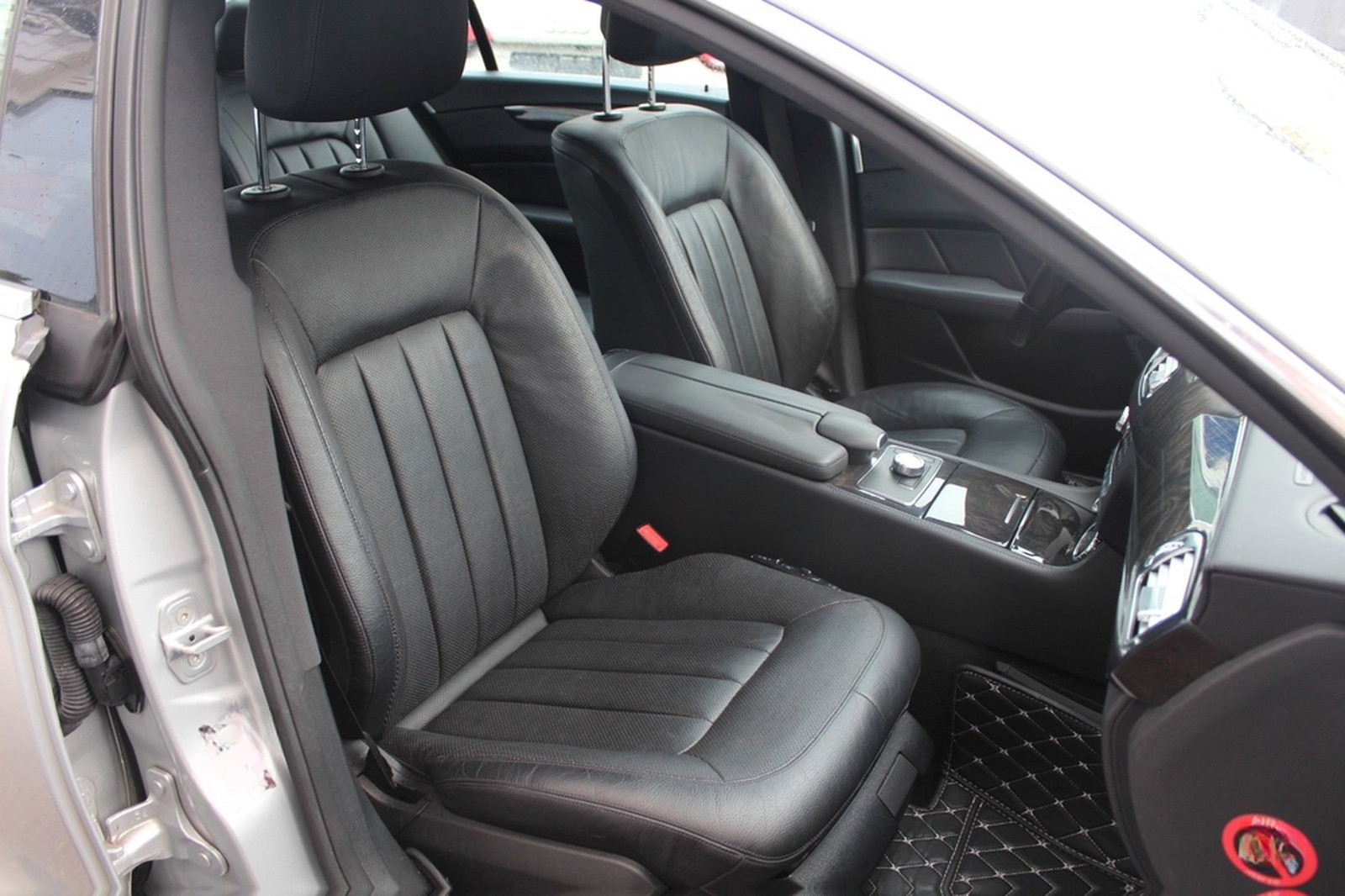 Mercedes-Benz CLS 350 CGI Distronic*Leder*Memory*R-Kamera*LED foto 15