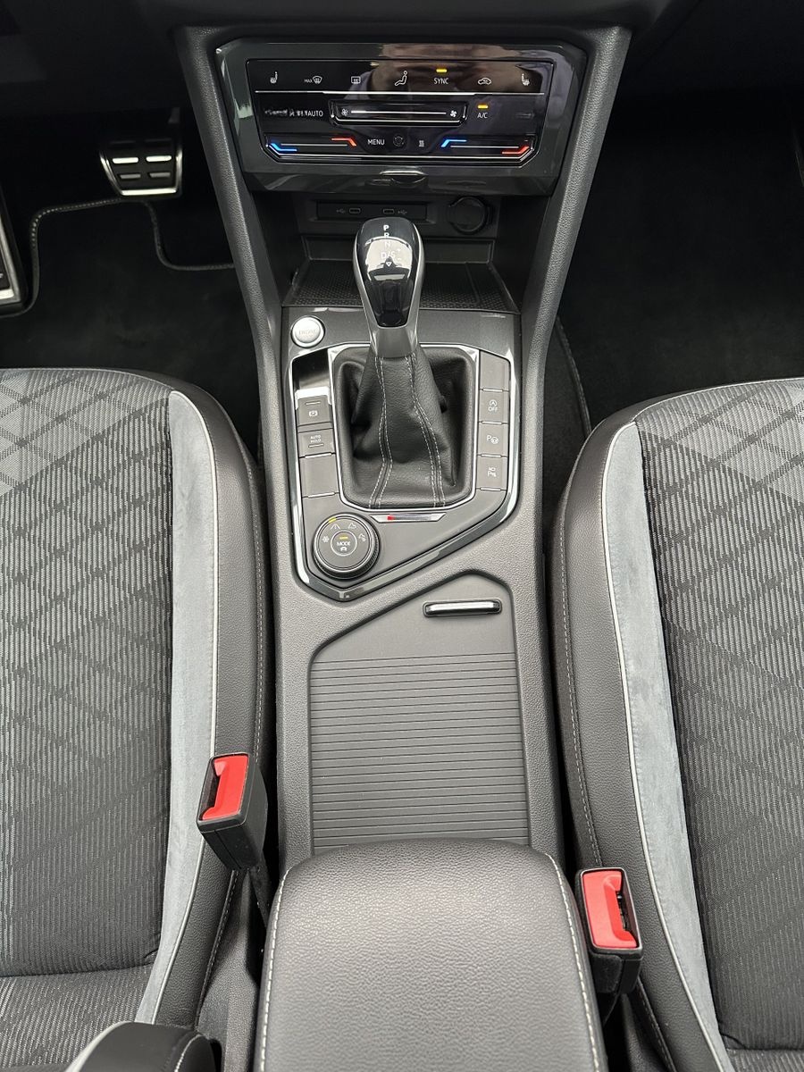 Volkswagen Tiguan R-Line 4M NAV+IQ-LIGHT+PANO+20ZO+360°+ACC foto 14