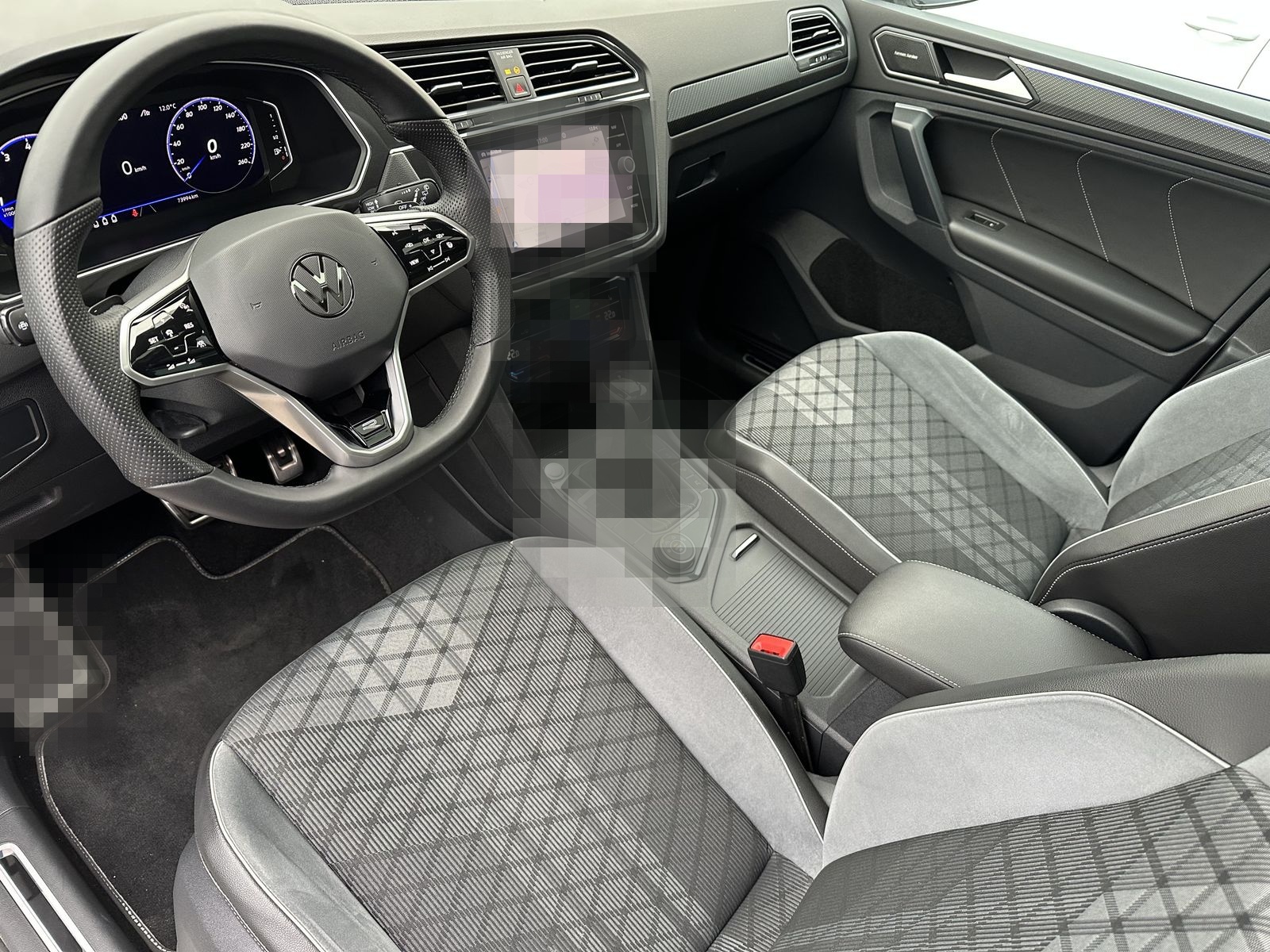 Volkswagen Tiguan R-Line 4M NAV+IQ-LIGHT+PANO+20ZO+360°+ACC foto 8