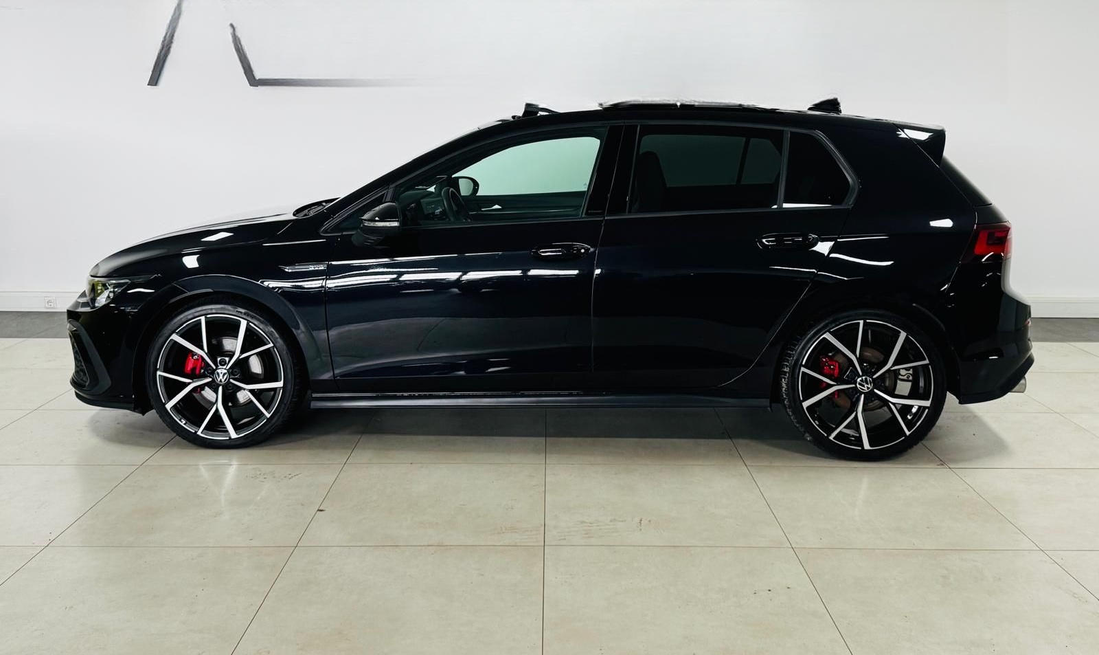 Volkswagen Golf VIII GTD DSG BlackStyle*PANO*AHK*HUD*ViCo* foto 4