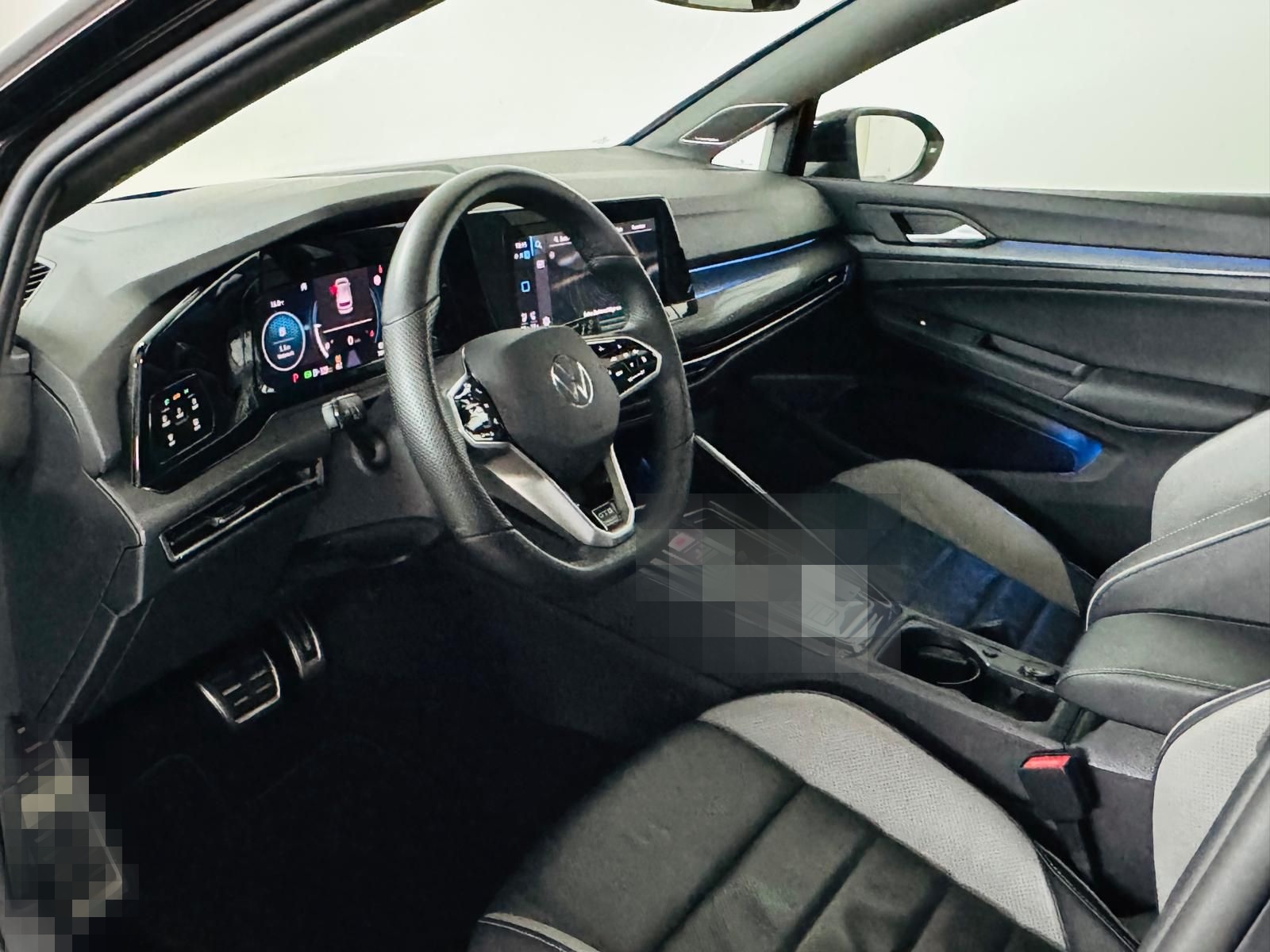 Volkswagen Golf VIII GTD DSG BlackStyle*PANO*AHK*HUD*ViCo* foto 9