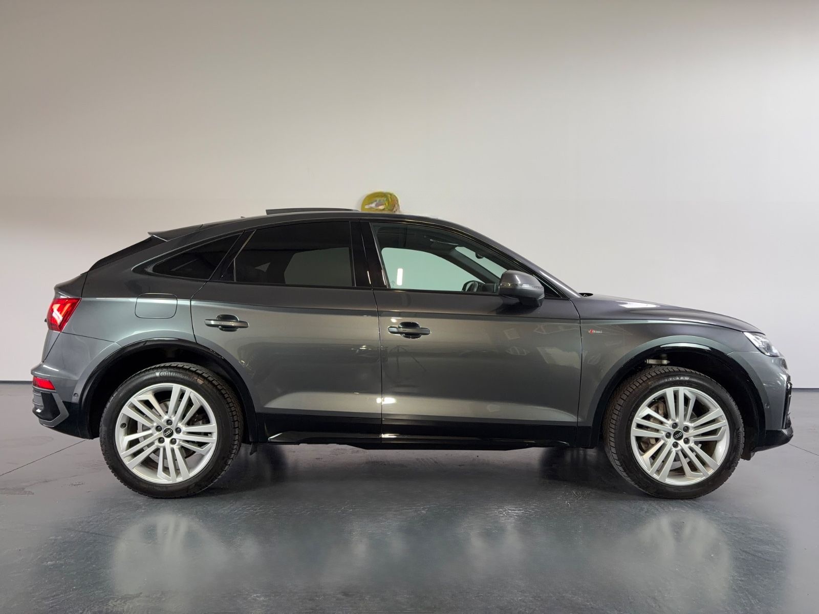 Audi Q5 Sportback 40 TFSI qu S line Pano 360 AHK Matr foto 6