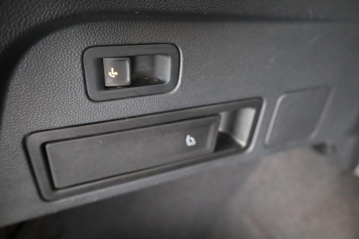 Volkswagen Tiguan Allspace 2.0 TDI DSG 4M Highline R-Line,  foto 16