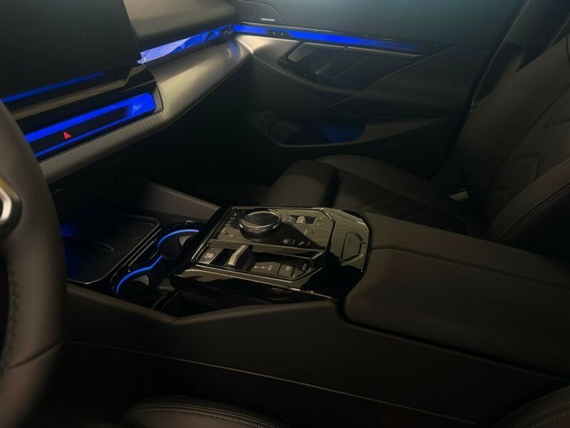 BMW 520d foto 11