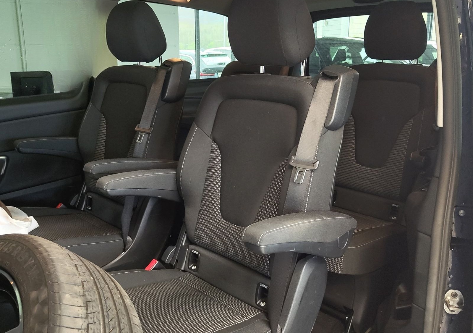 Mercedes-Benz V 300 d lang 9G-Tronic Edition Burmester foto 6