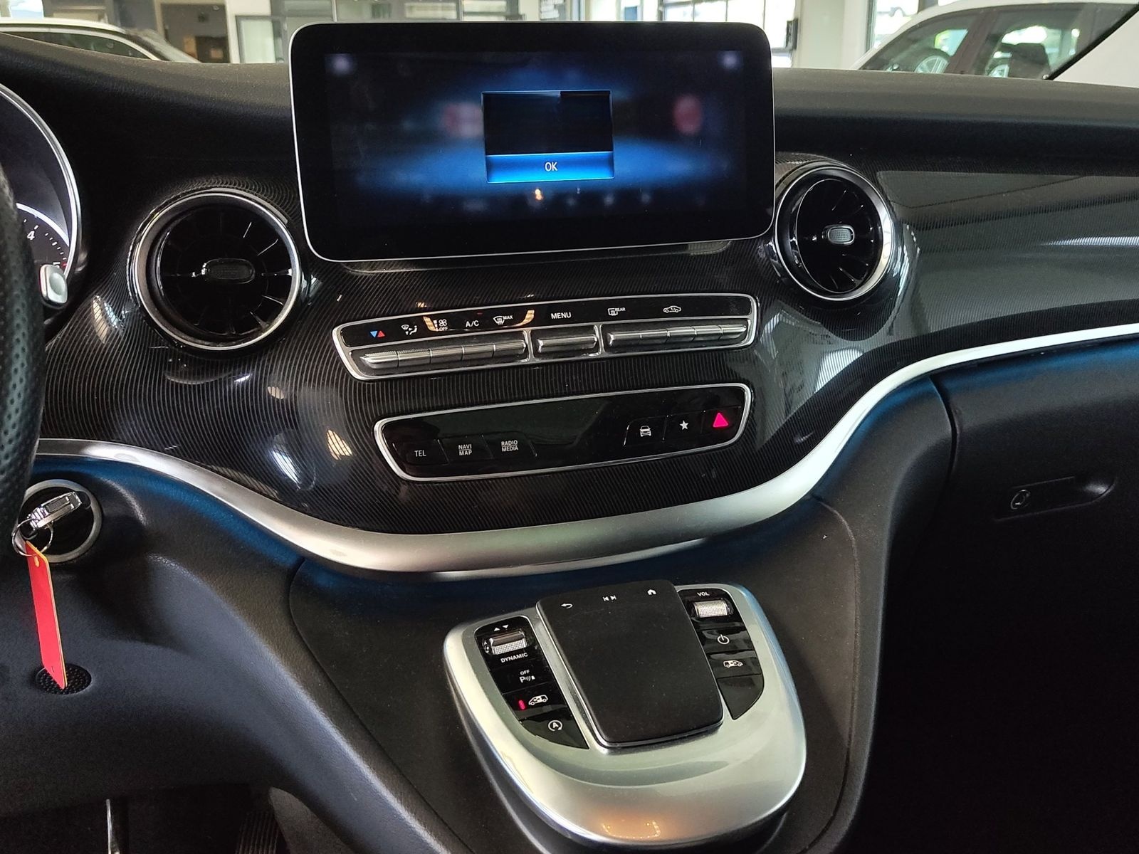 Mercedes-Benz V 300 d lang 9G-Tronic Edition Burmester foto 10