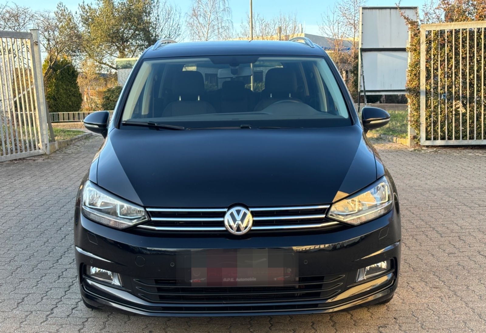 Volkswagen Touran Comfortline 7 Sitzer TÜV&AU NEU foto 2