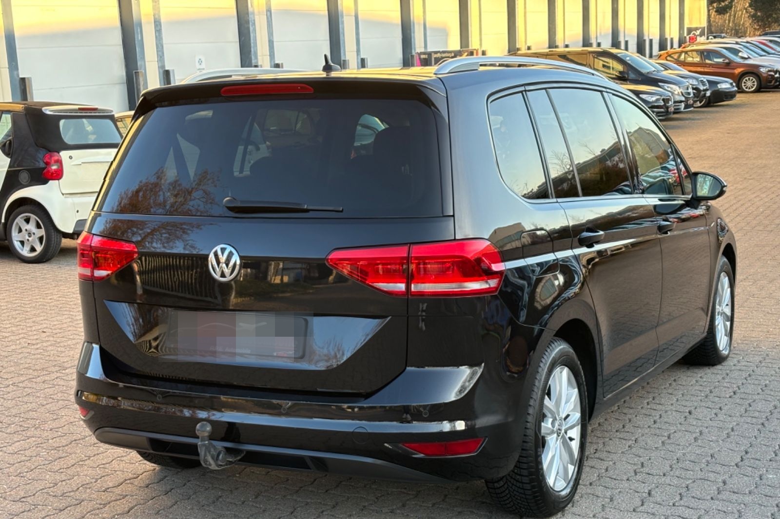 Volkswagen Touran Comfortline 7 Sitzer TÜV&AU NEU foto 6