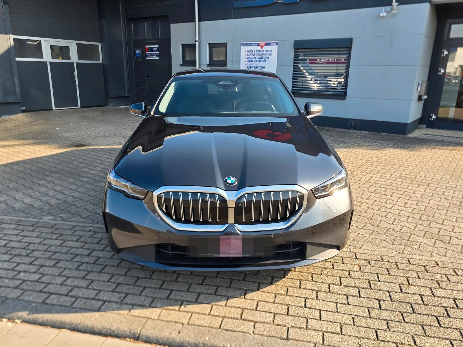 BMW 520 d, Navi, 360 Kamera, ACC, Leder foto 2