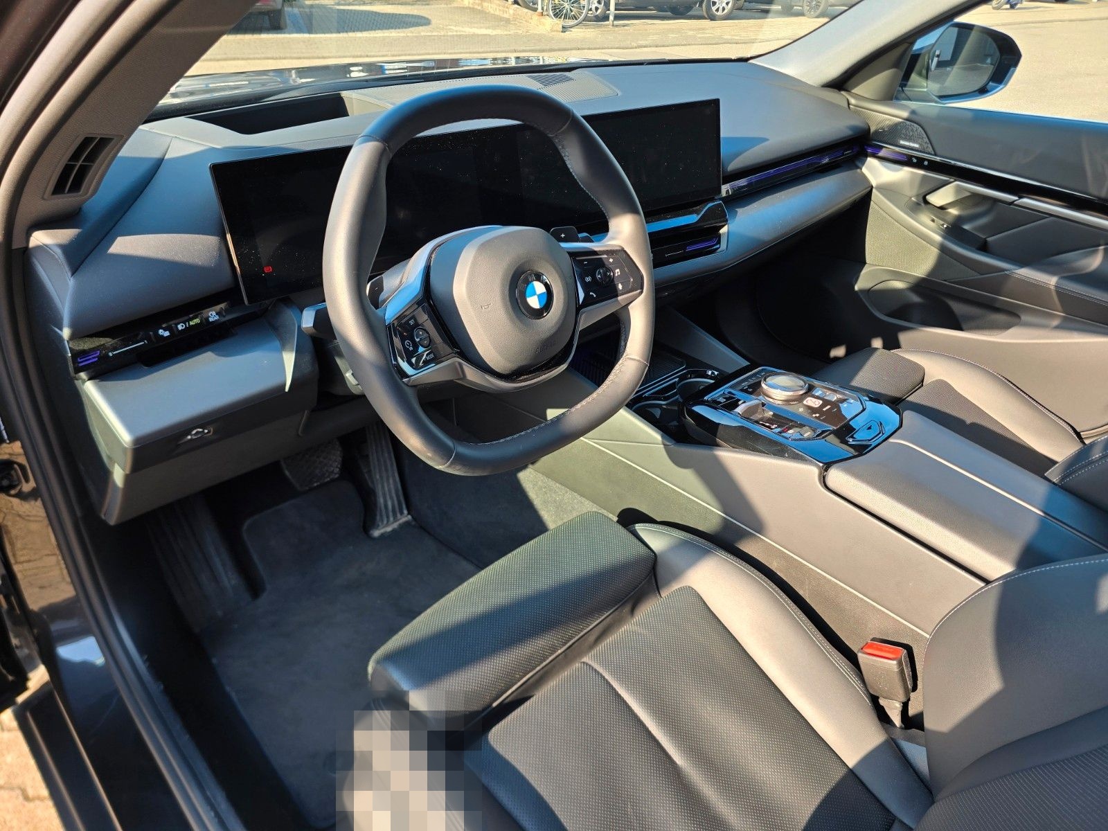 BMW 520 d, Navi, 360 Kamera, ACC, Leder foto 15