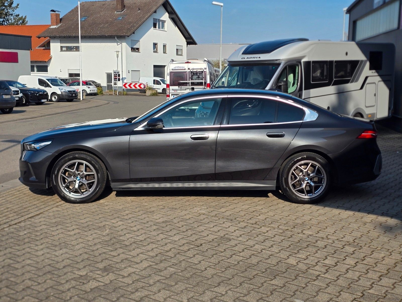 BMW 520 d, Navi, 360 Kamera, ACC, Leder foto 8