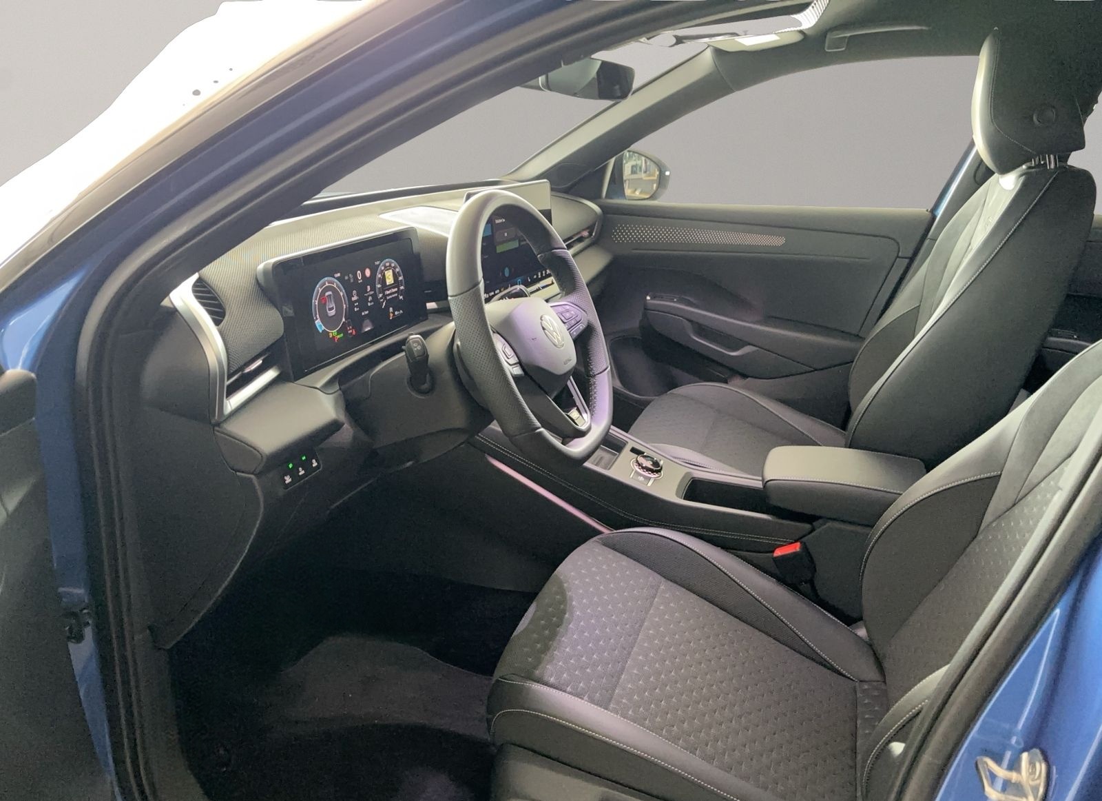 Volkswagen T-Roc 1.5 eTSI R-Line, Design Black, IQ Light, 2 foto 8