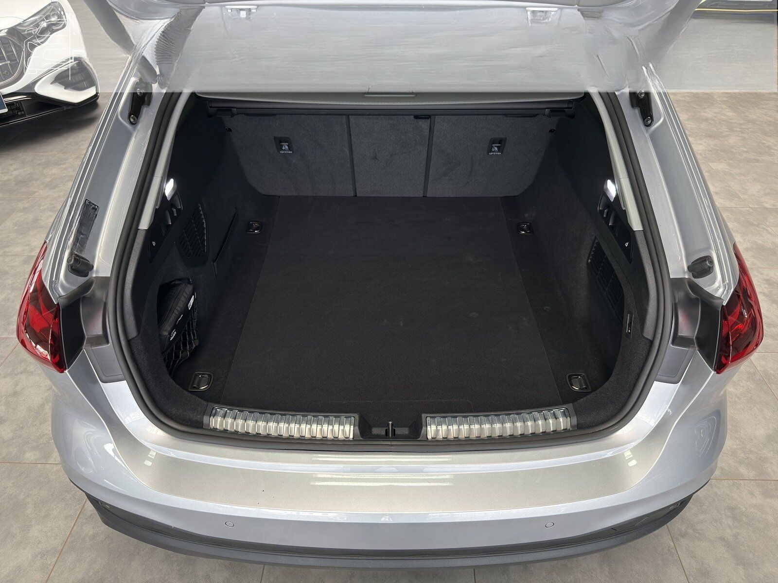 Audi A5 2.0 TDI Avant quattro Komfort+ AHK-STANDHEIZ. foto 17