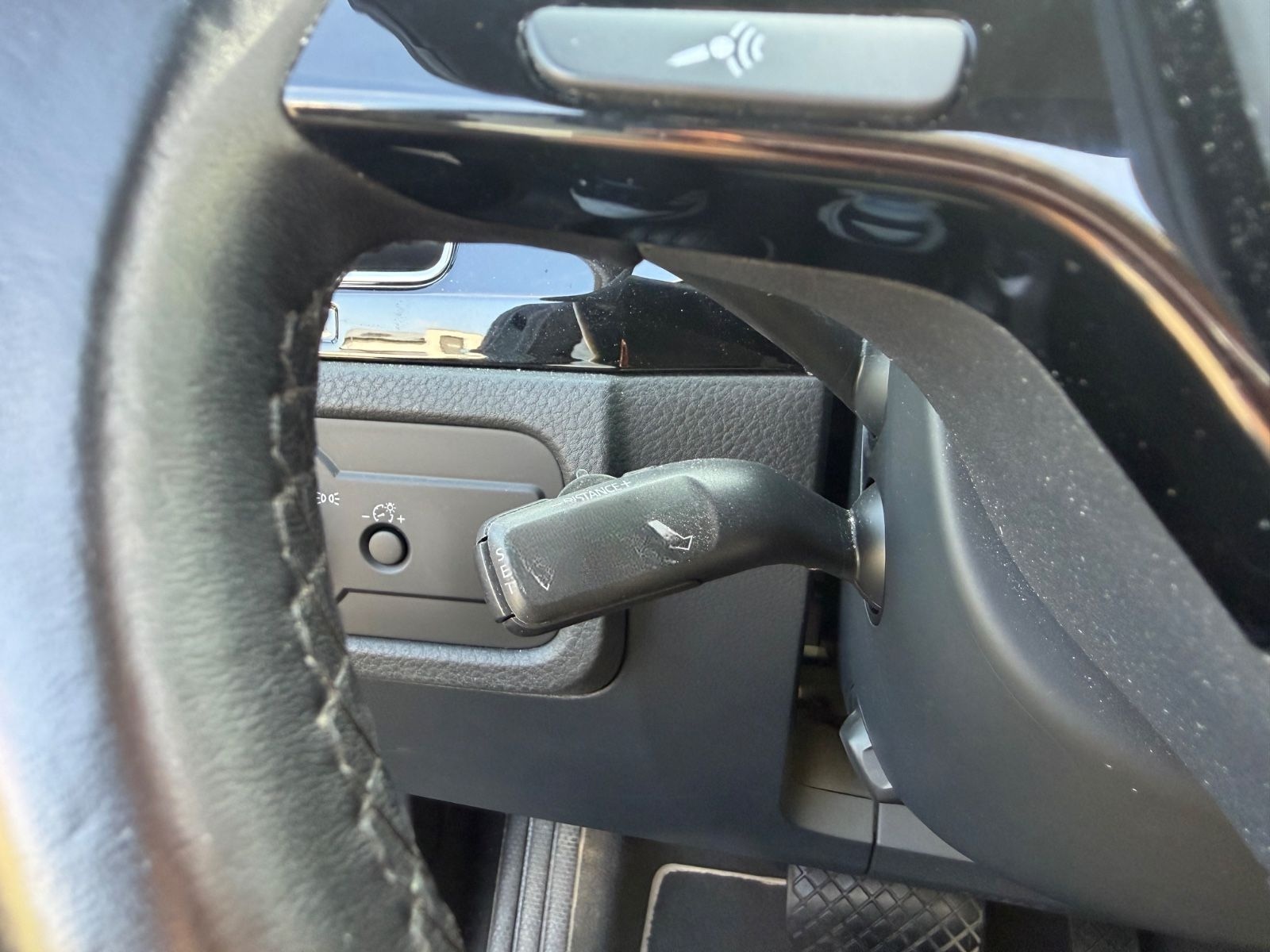 Volkswagen Touareg V6 TDI  69TKM Exclu.LUFT*PANO*360° foto 18