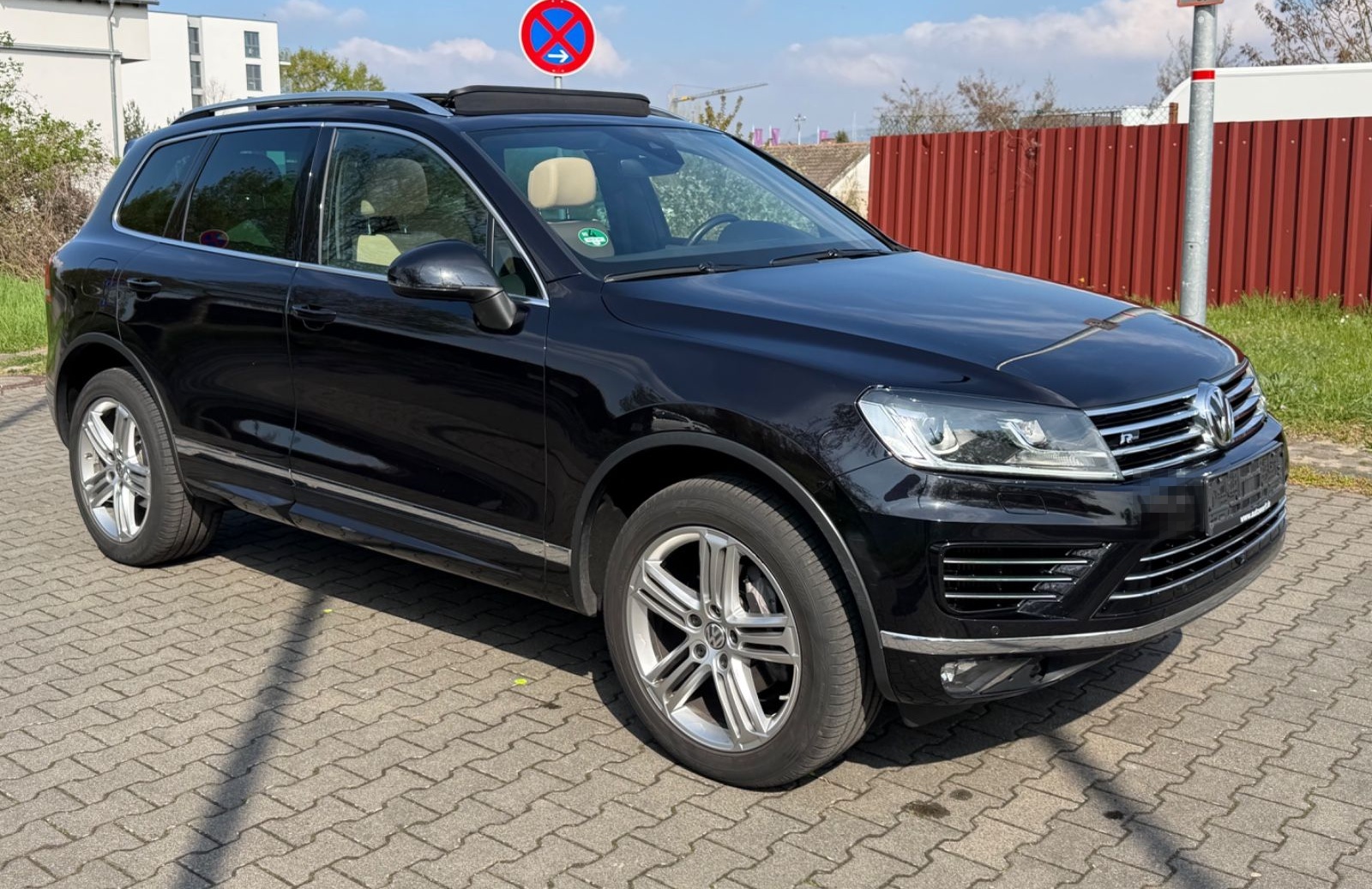Volkswagen Touareg V6 TDI  69TKM Exclu.LUFT*PANO*360° foto 3