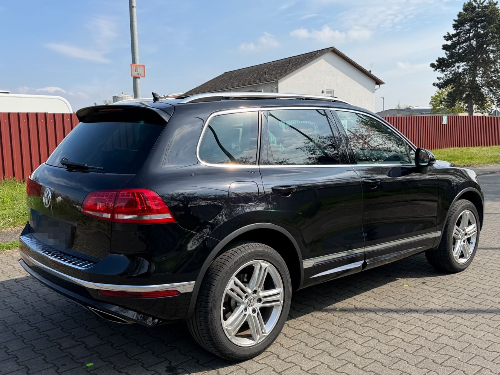 Volkswagen Touareg V6 TDI  69TKM Exclu.LUFT*PANO*360° foto 5