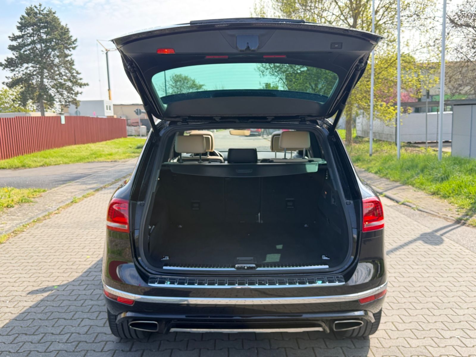 Volkswagen Touareg V6 TDI  69TKM Exclu.LUFT*PANO*360° foto 7