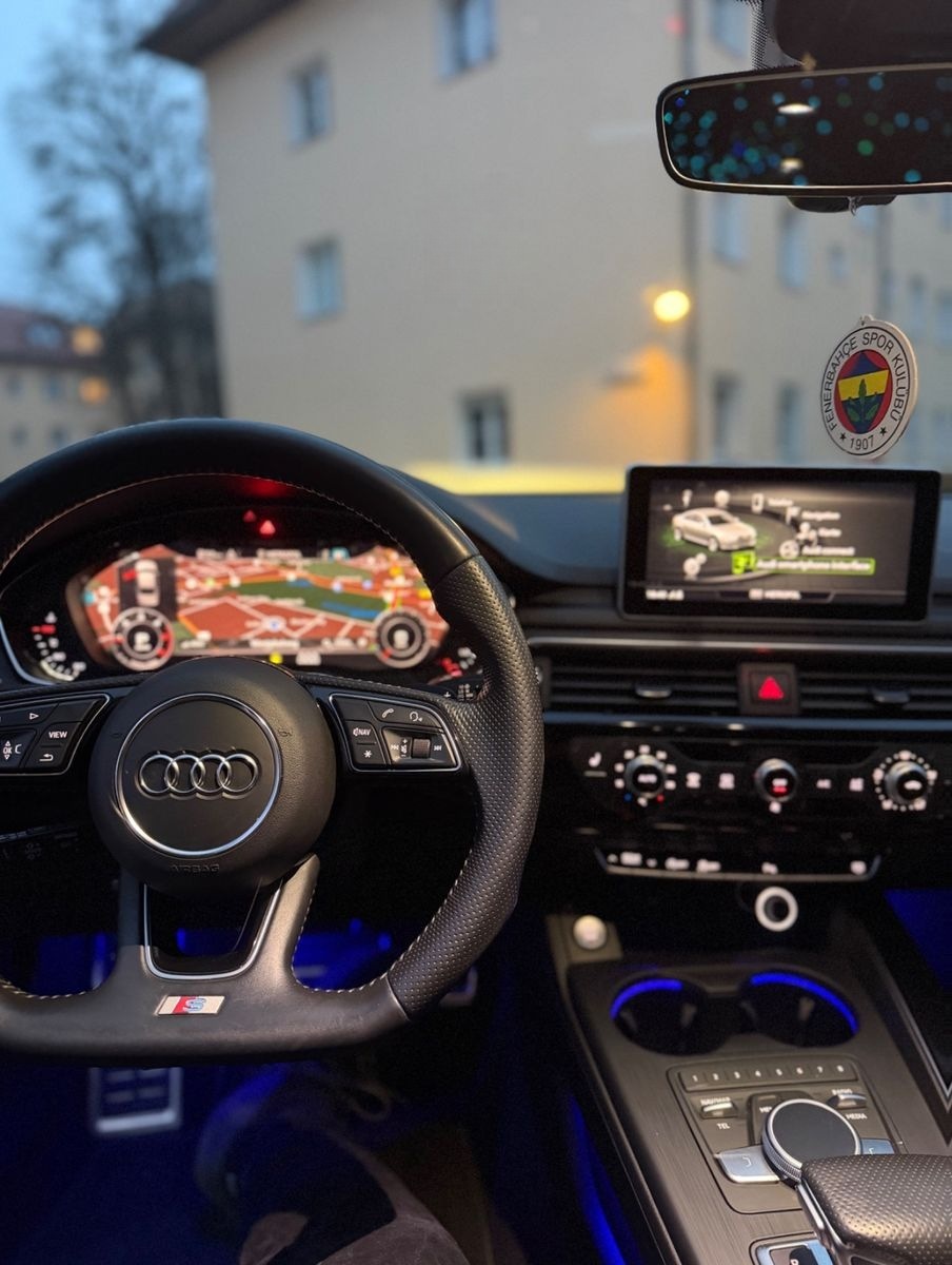 Audi A4 2.0 TDI 140kW S tronic design design foto 11