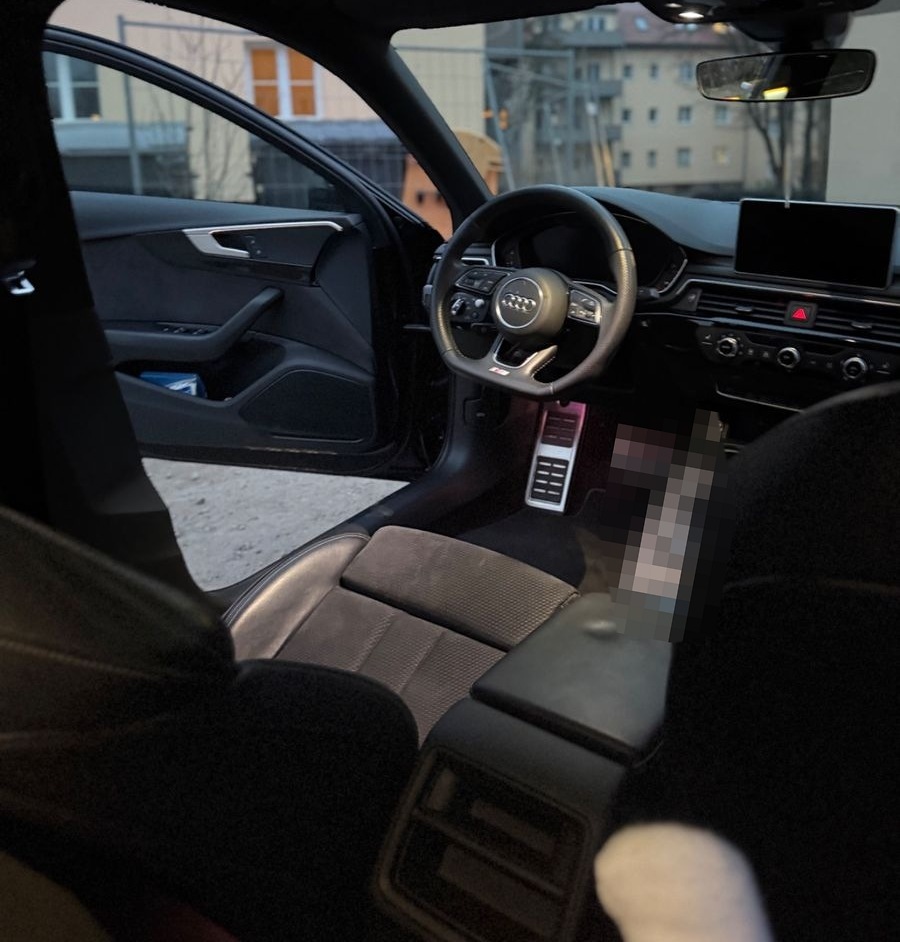 Audi A4 2.0 TDI 140kW S tronic design design foto 10