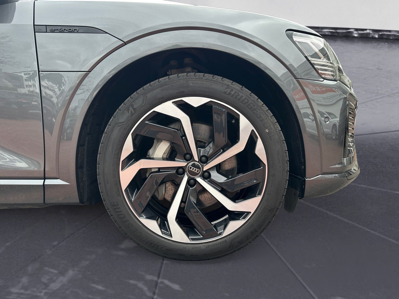 Audi Q8 e-tron 50 quattro S-line Matrix/AHK/ACC/Kamer foto 25